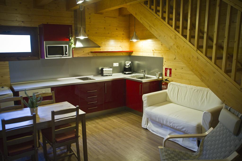 Apartamentos El Bosquet Sant Cugat del Valles Room photo