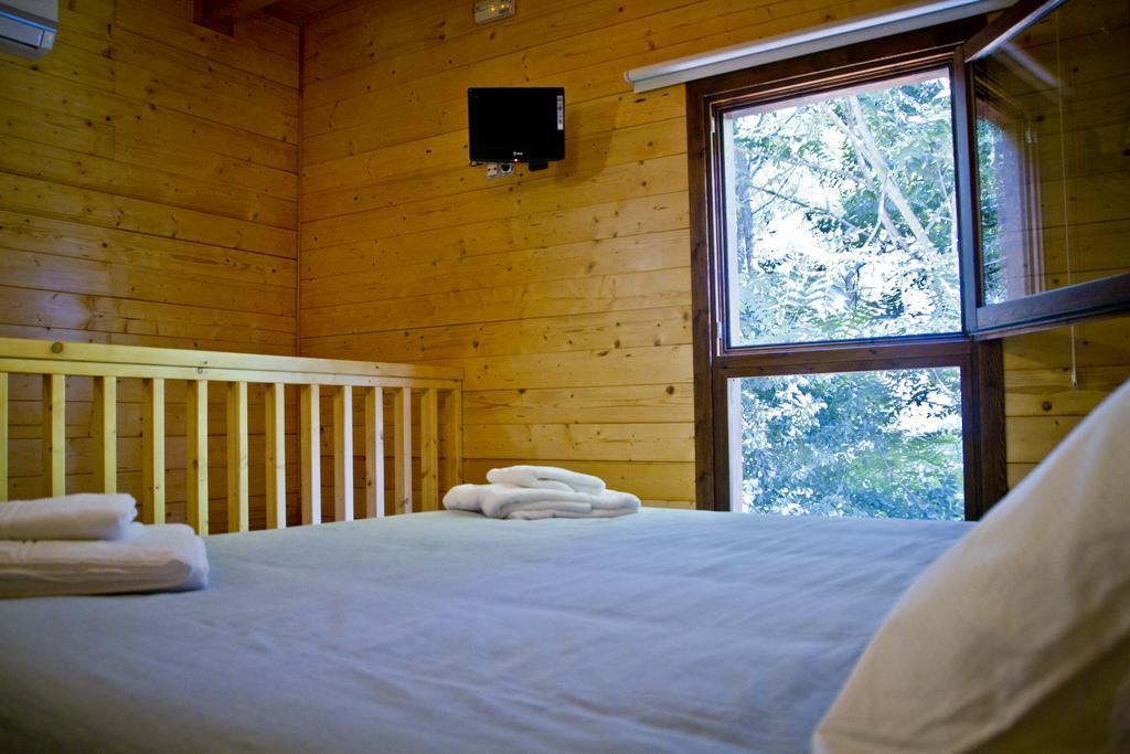 Apartamentos El Bosquet Sant Cugat del Valles Room photo